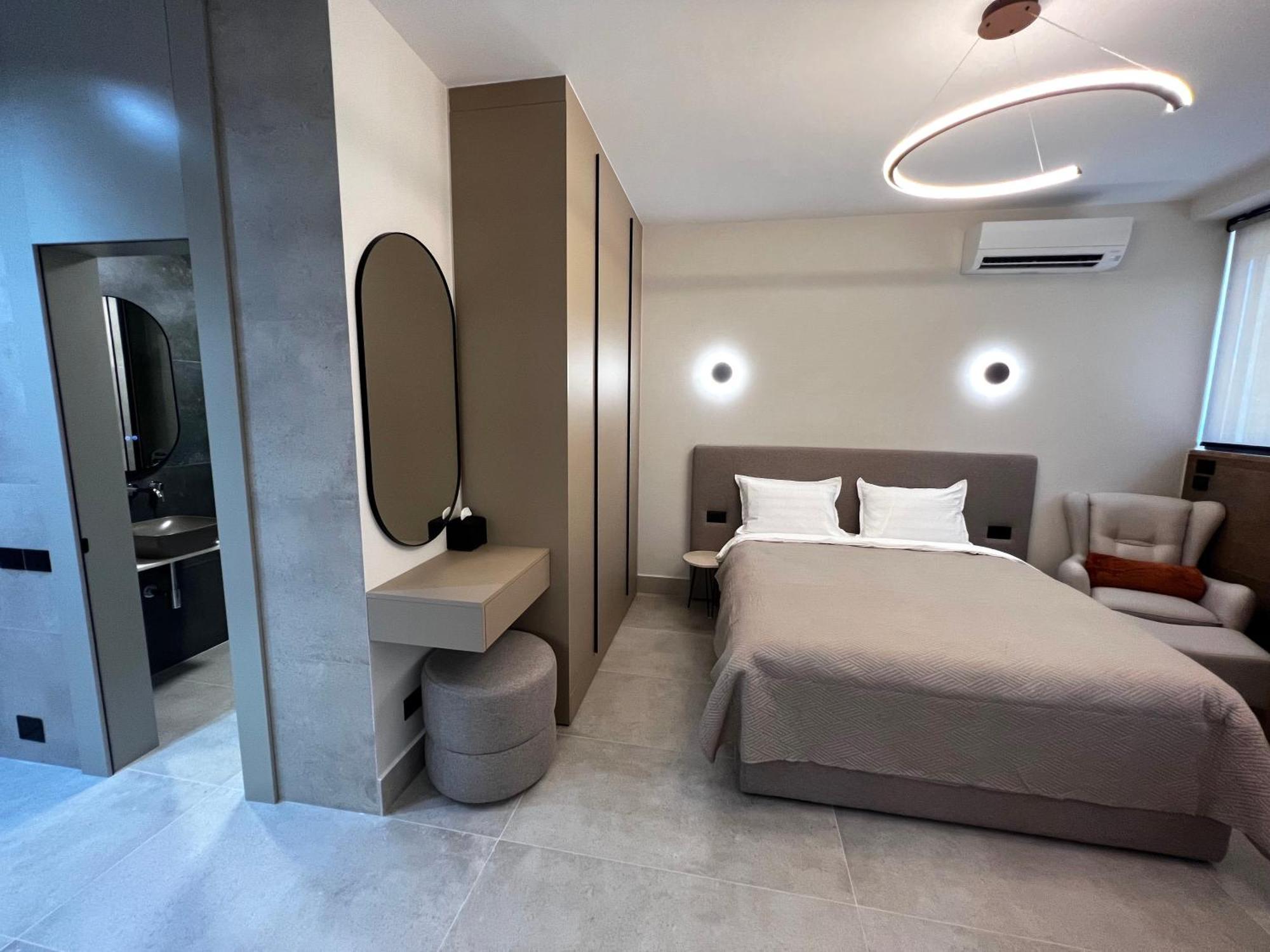 Golden Beach Suites Sarande Exterior photo